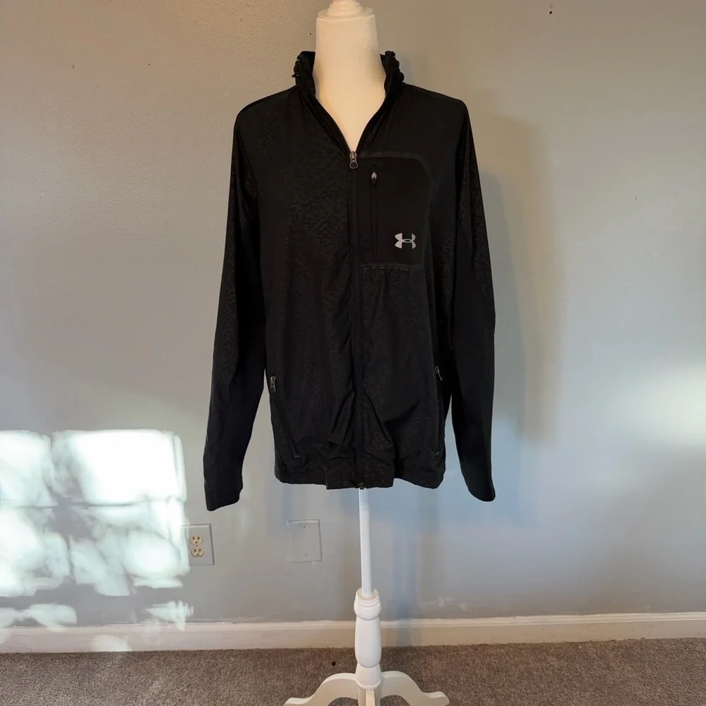 Under Armour Men’s Black Windbreaker